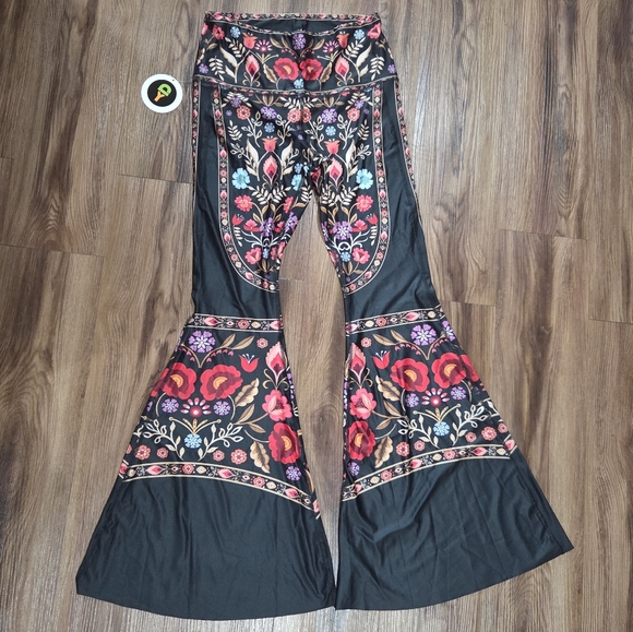 Democracy Black Floral Leggings Size Large NWT - Picture 1 of 7